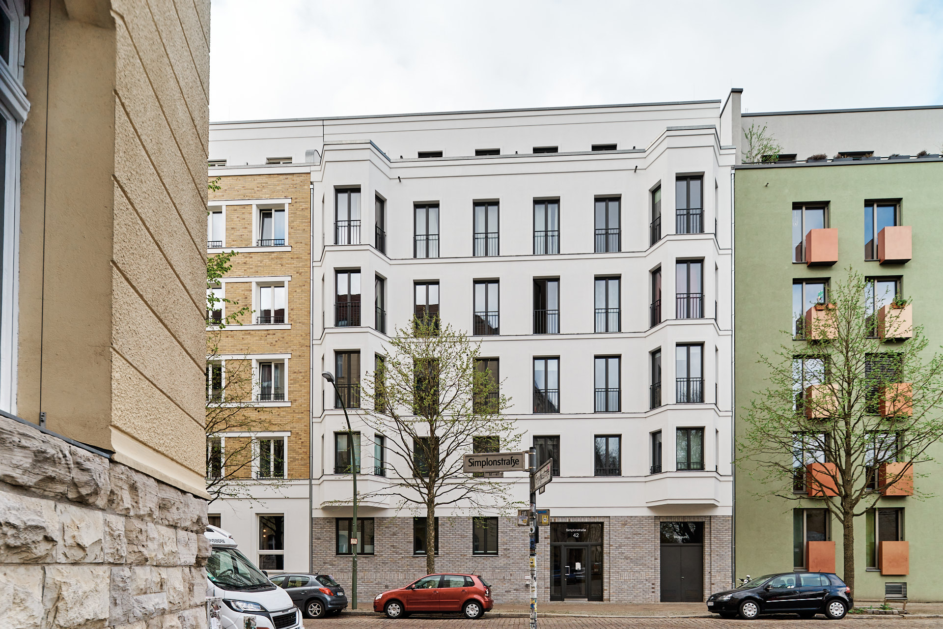 Fertigstellung Döringstraße, Ecke Gryphiusstraße, Fassade Simplonstraße 42, Berlin