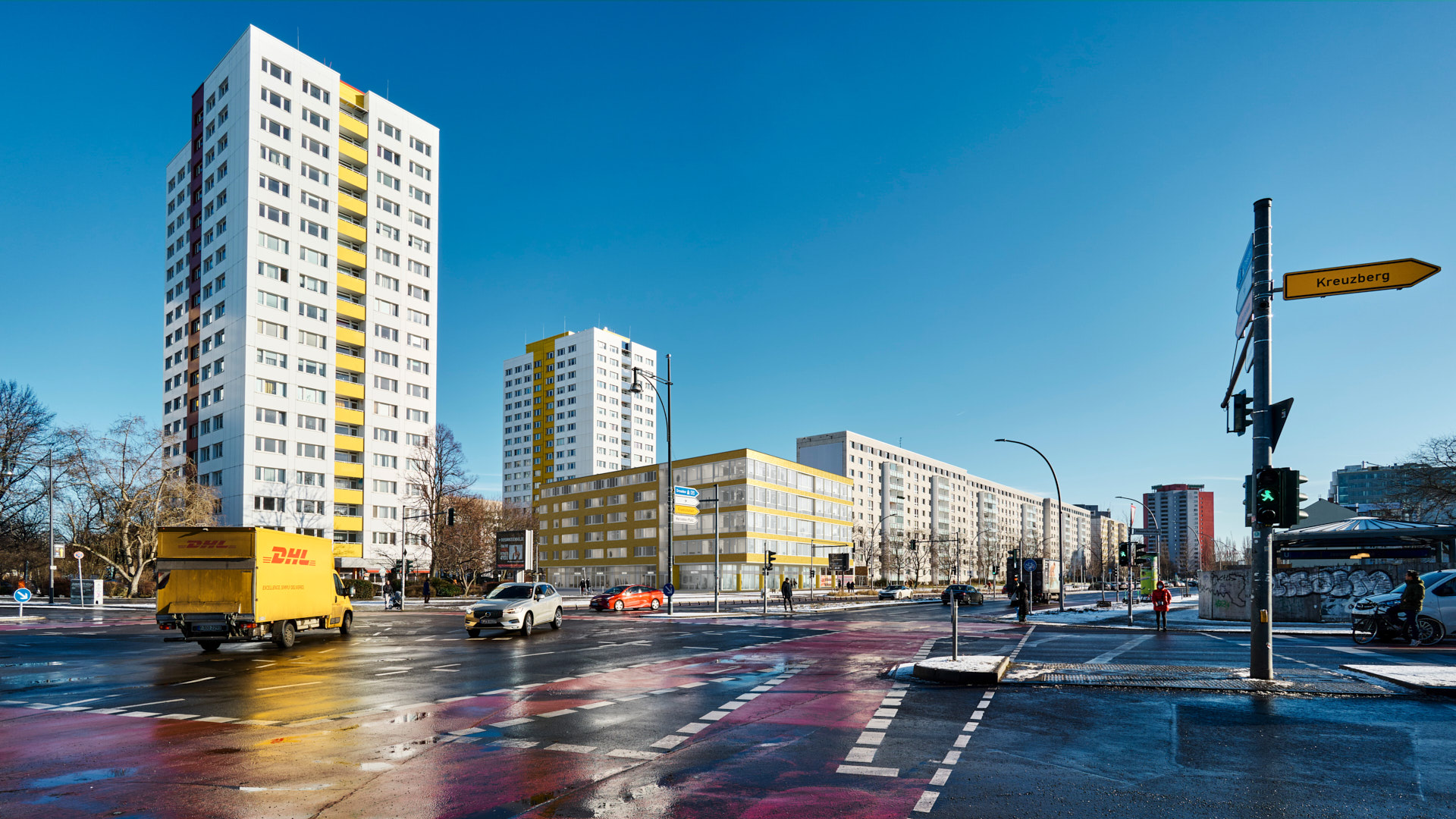 Wohn- und Geschäftshaus an der Jannowitzbrücke, Holzmarktstraße 66, Berlin, Blick von der Kreuzung an der Michaelbrücke zur Schilligstraße, Fotomontage mit Rendering